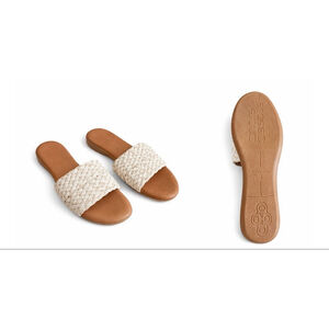 New Andre Assous Tan & Off-White Braided Slide Sandals Size 9